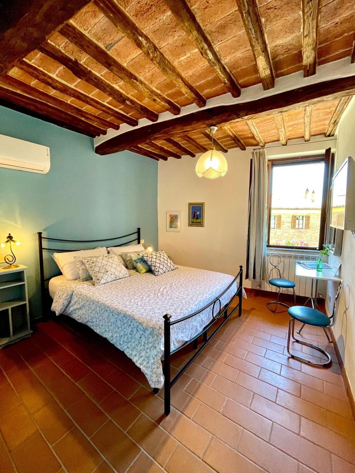 La Casa Dei Mimmi Hotel Città della Pieve Exterior foto