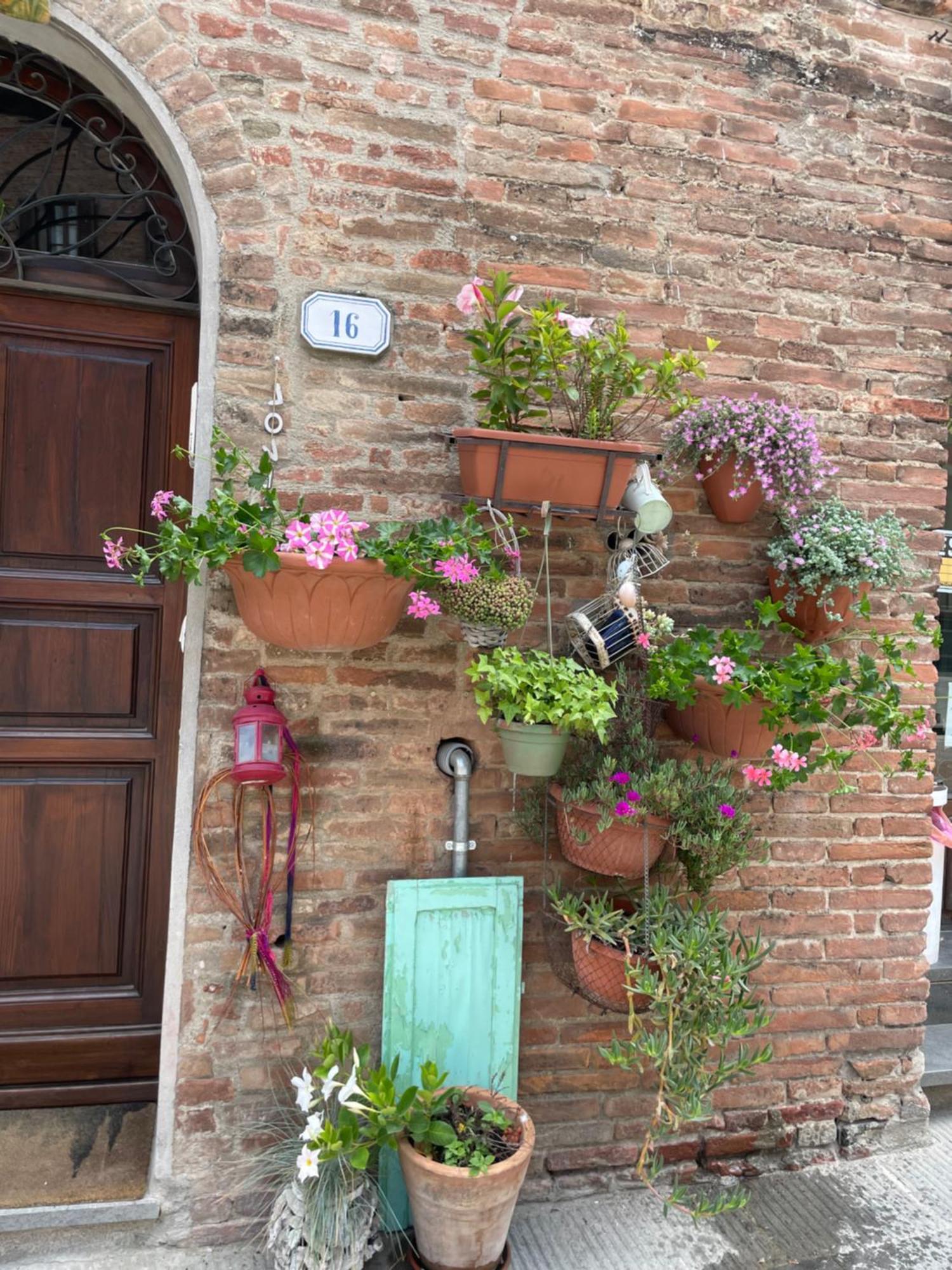 La Casa Dei Mimmi Hotel Città della Pieve Exterior foto